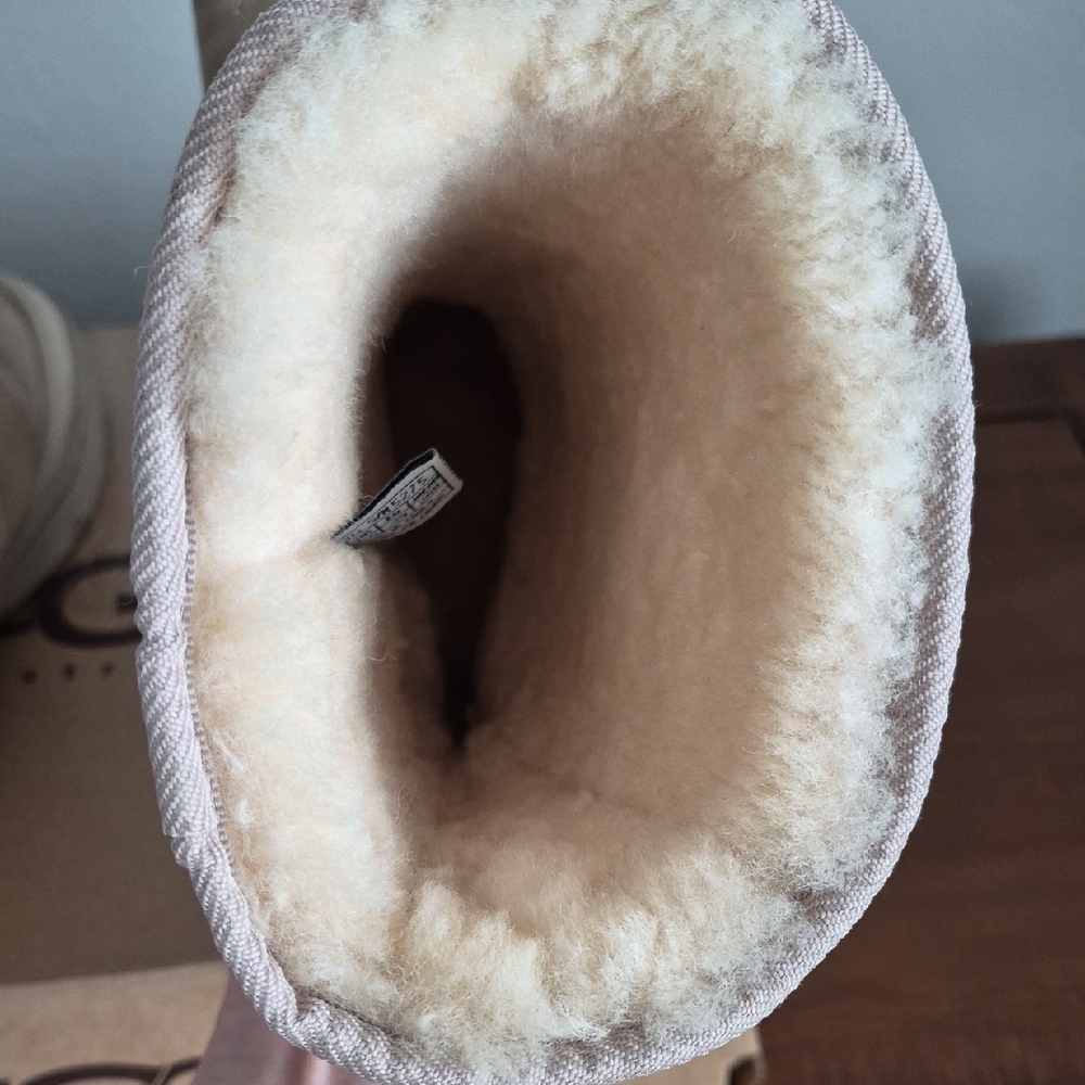 UGG Tan Sheepskin Lined Boots - Picture 7 of 9